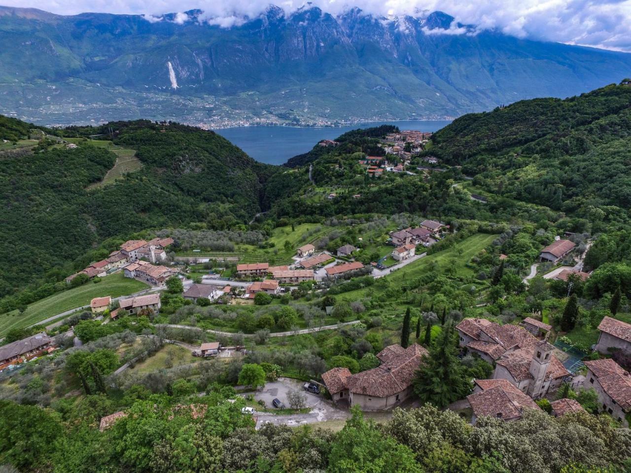 Georesort Tremosine Buitenkant foto